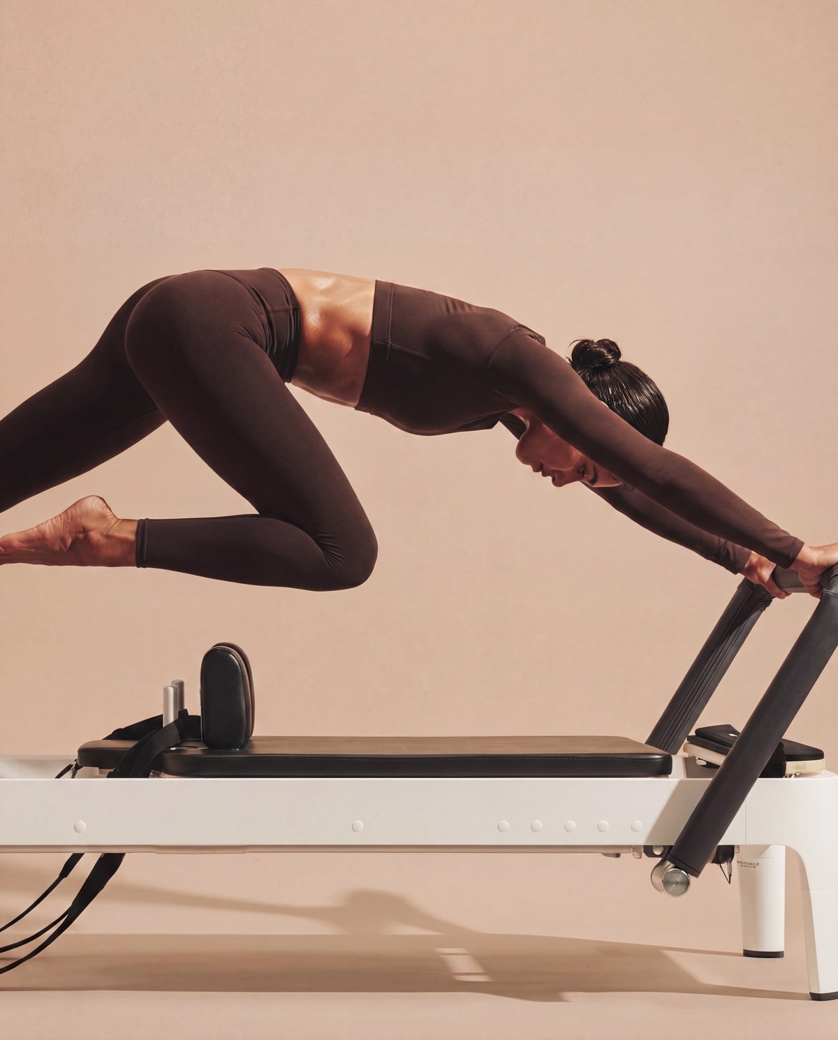 Reformer pilates les bij Reformed Collective